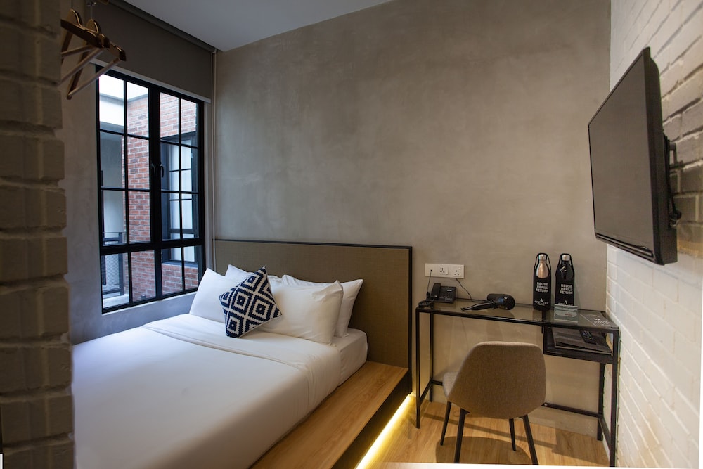 Atelier Hotel Johor Bahru 20/50