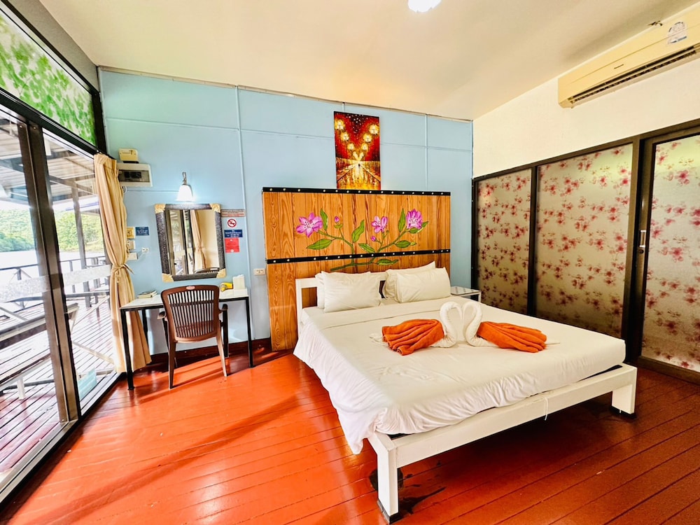 Yoko Riverkwai Hotel Resort 10/49
