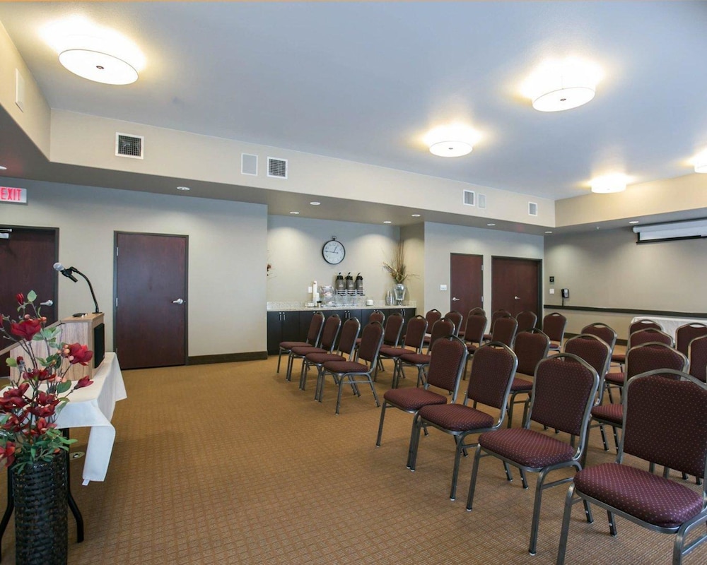 Sleep Inn and Suites Round Rock - Austin North 34/42