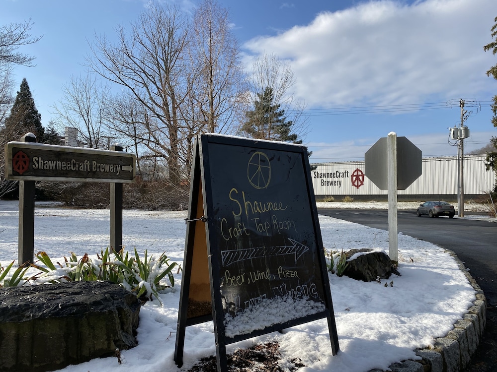The Shawnee Inn And Golf Resort 39/50