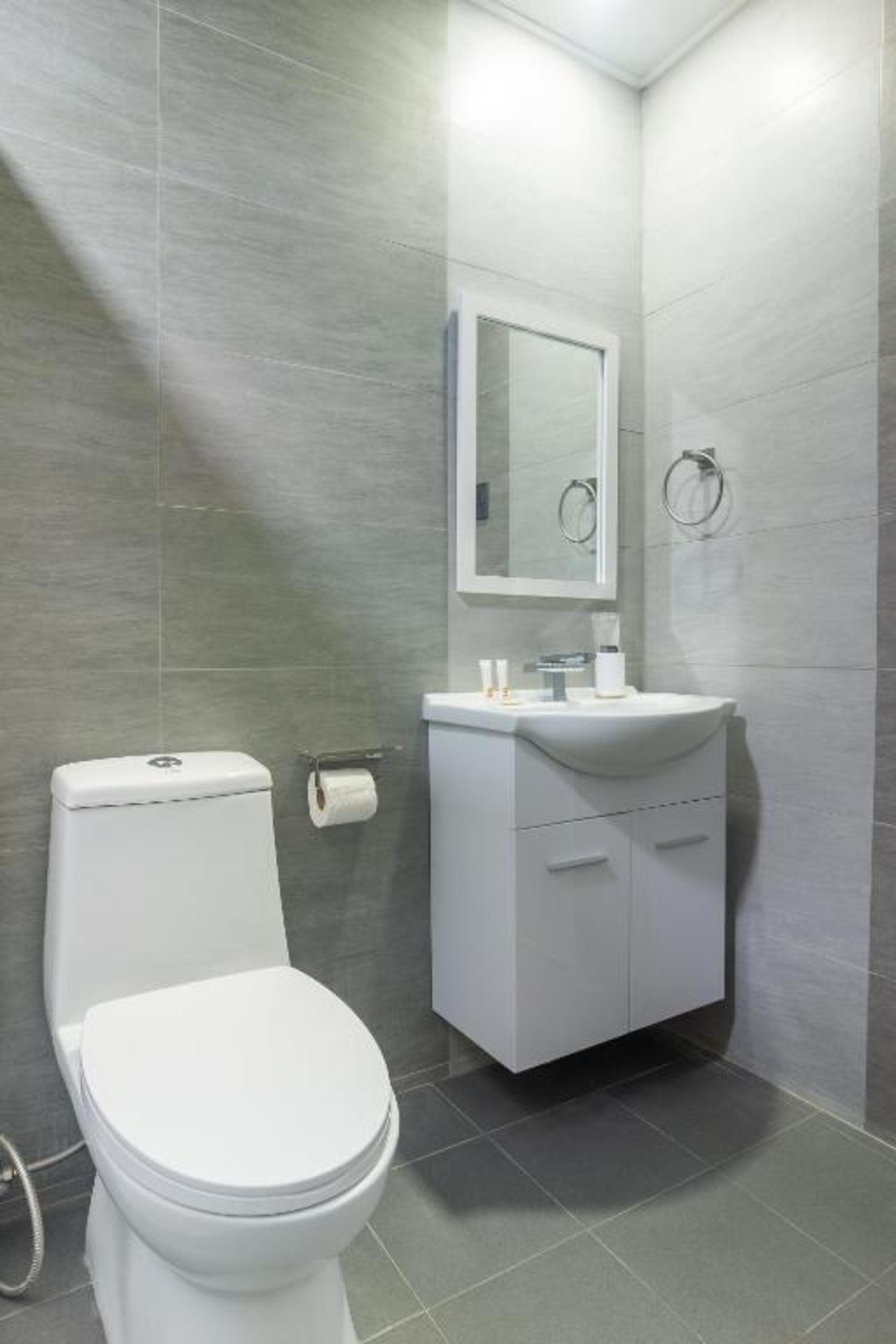 Anika Suites 37/39