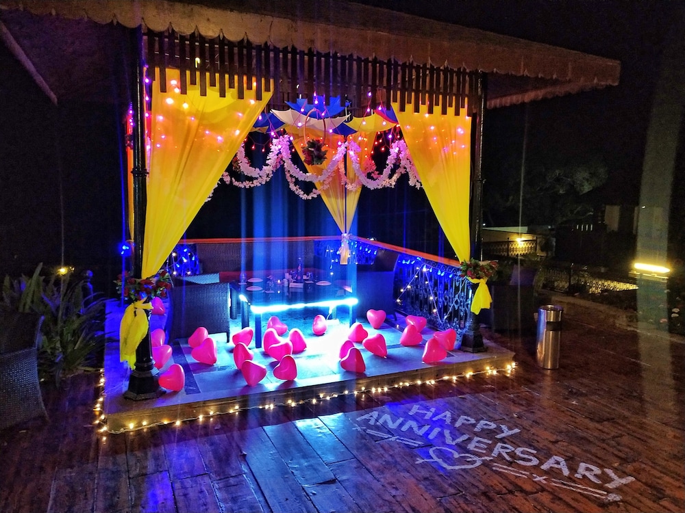 REGENTA MPG CLUB MAHABALESHWAR 70/80