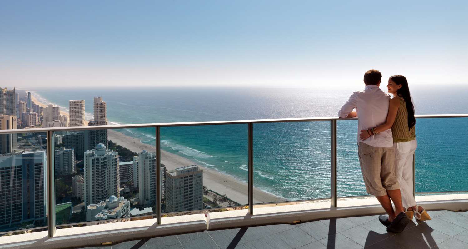 Hilton Surfers Paradise Hotel and Residences 59/60