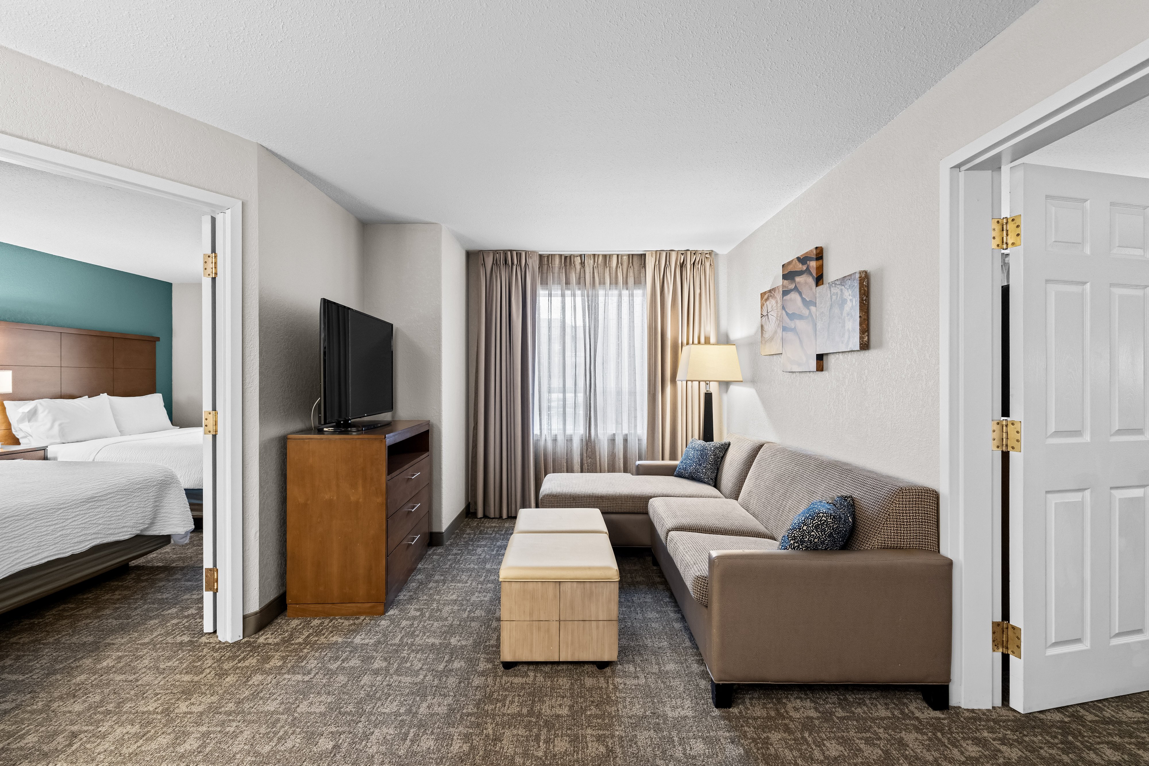 Staybridge Suites Hotel Calgary Airport 19/74