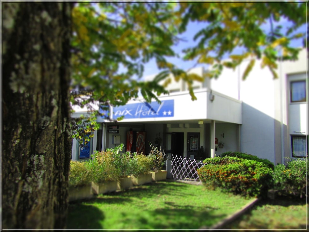 Aix Hotel 41/50