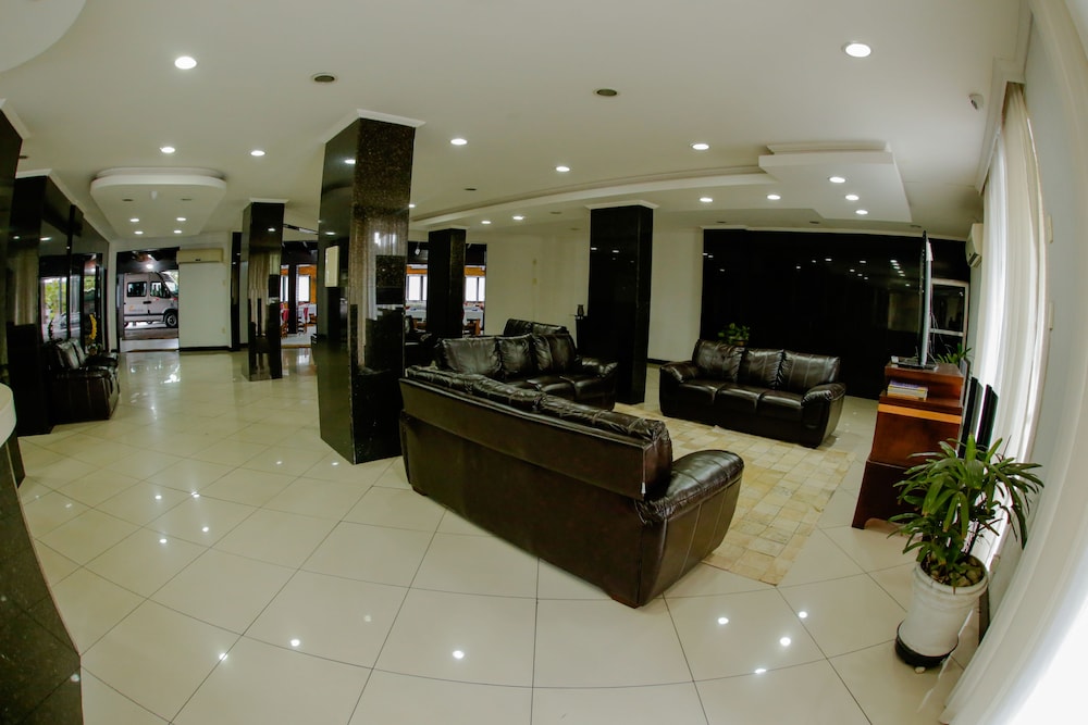 Acropolis Marina Hotel 6/57