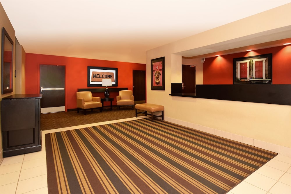 Lobby at Studio 6 Corporate Extended Stay Chicago Lisle IL, LISLE - IL