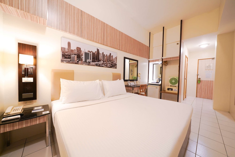 Majestic Hotel Manila 13/44