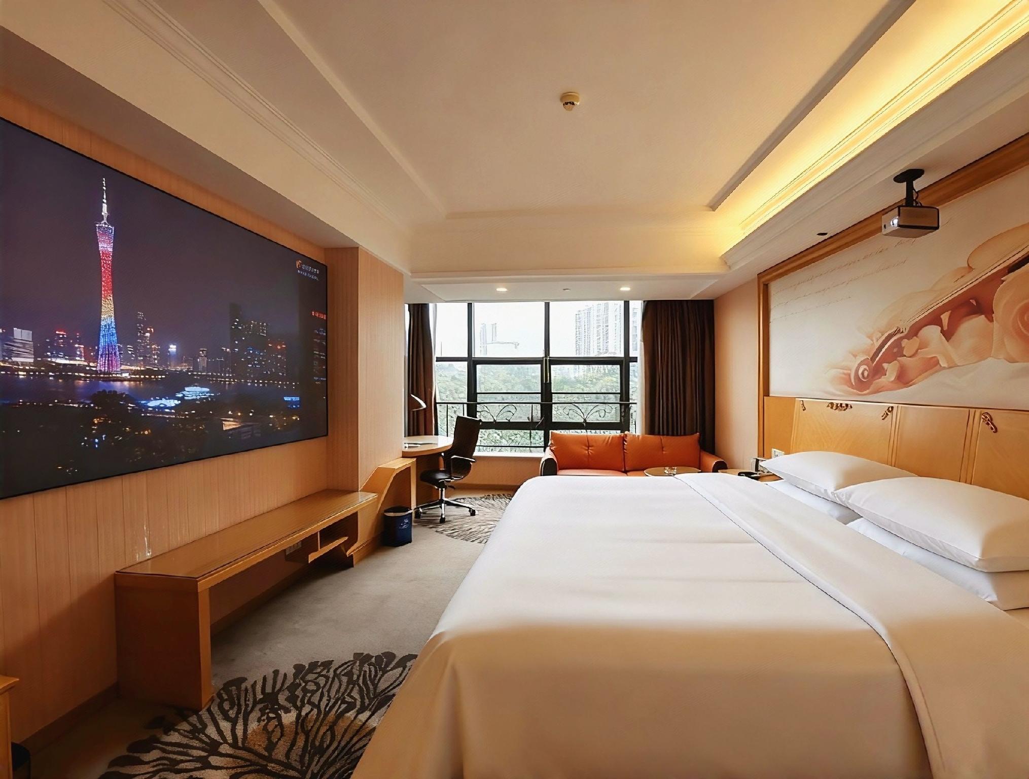 Vienna Hotel(Guangzhou North Railway Station Huaguoshan Subway Station Store) 15/45