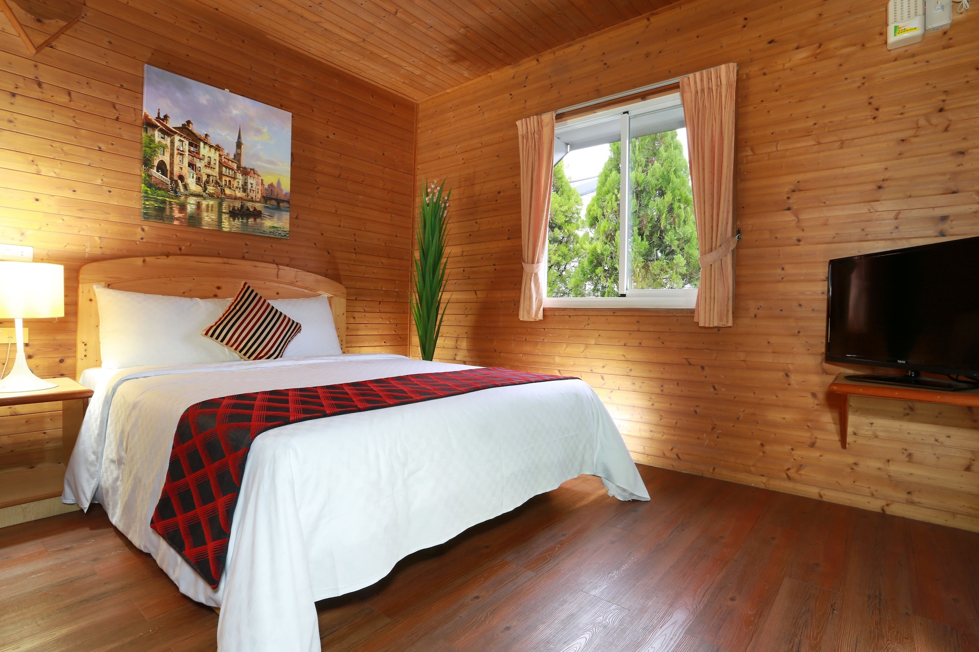 STANDARD, DOUBLE BED