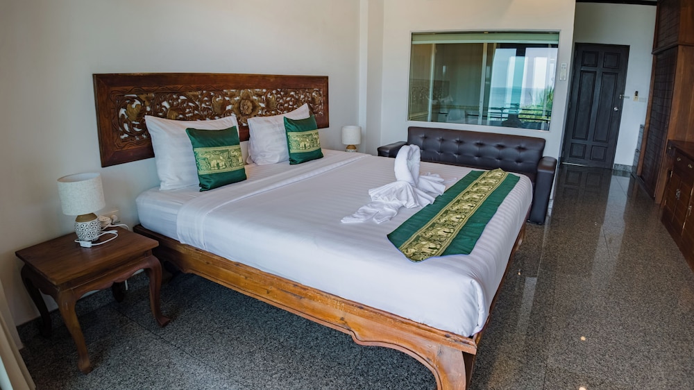 Poolsawat Villa 16/49
