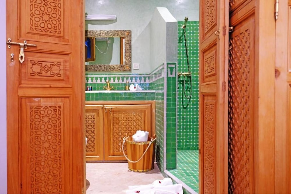 Riad Zanouba 25/27