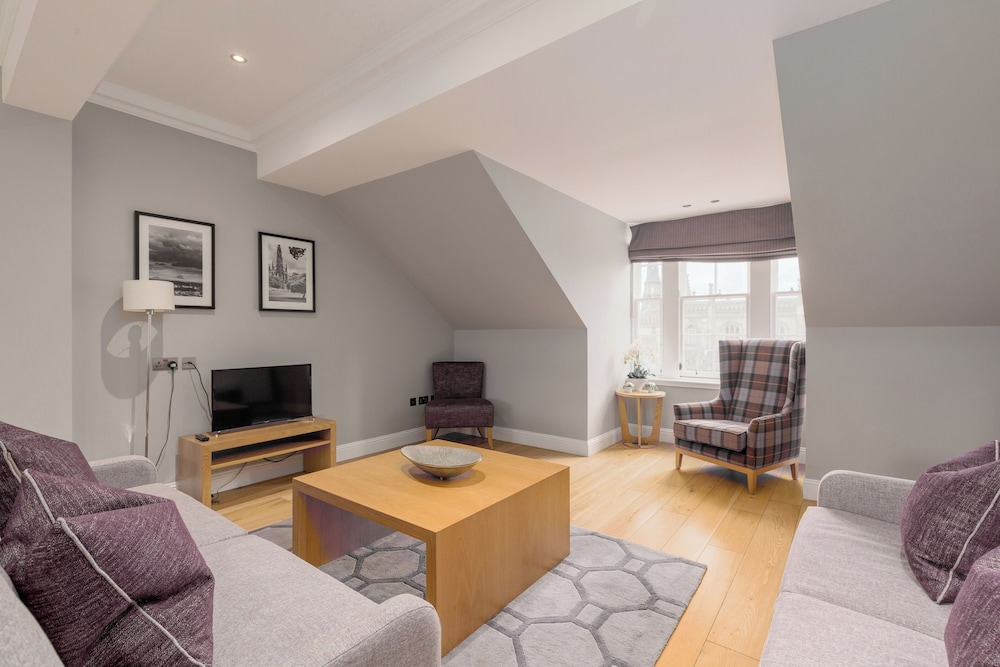 Destiny Scotland - Princes St Residence 29/50