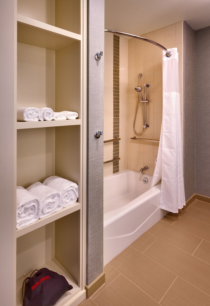 Hyatt Place Emeryville San Fran 43/43