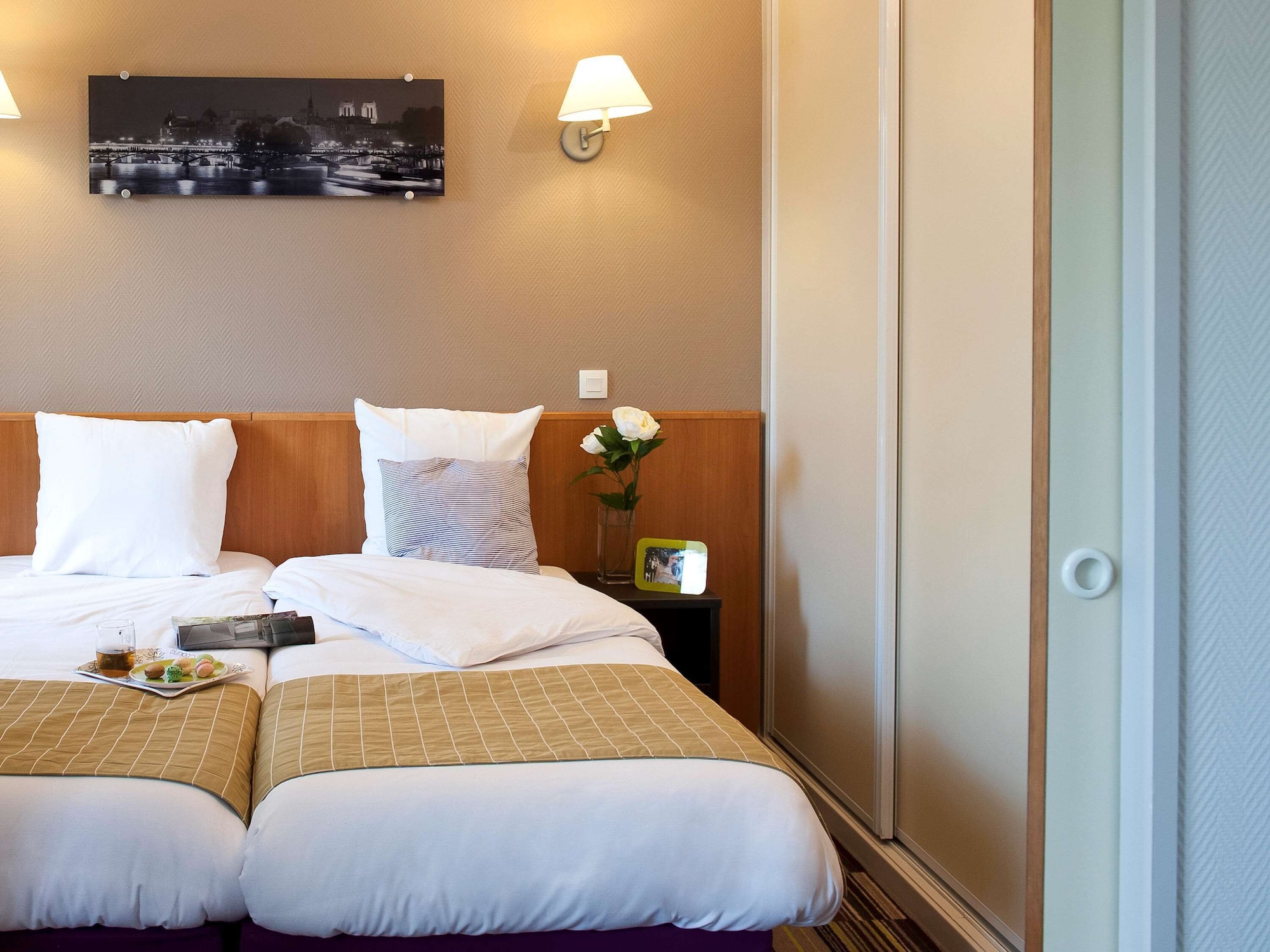 1 BEDROOM, APARTMENT