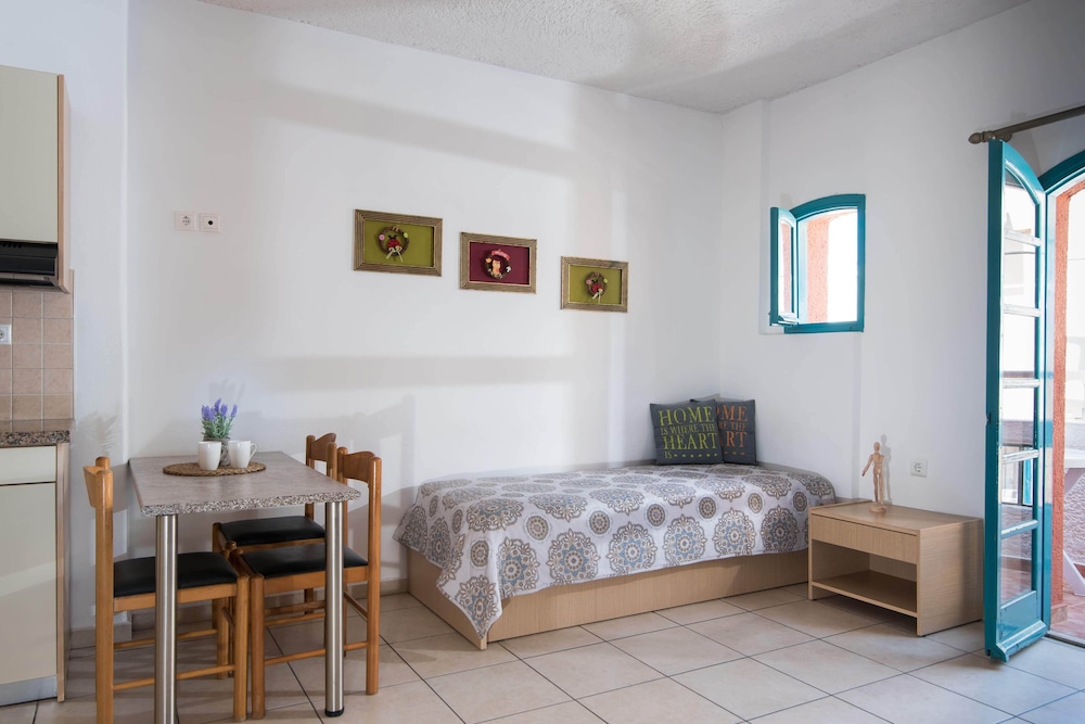 Sarpidon Apartments 17/47