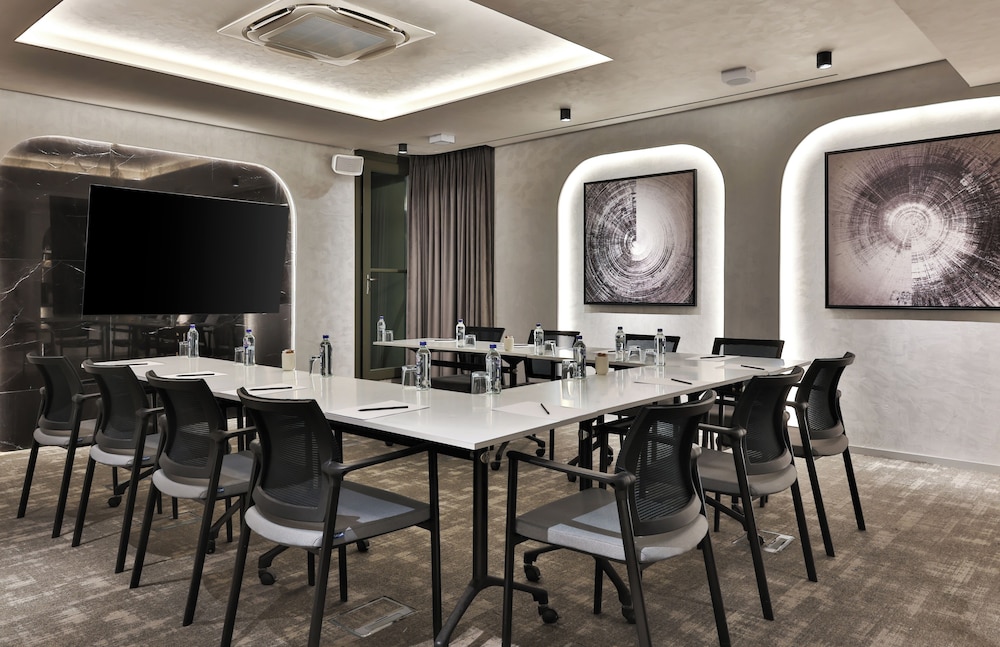 The Wings Hotels Pera 39/49