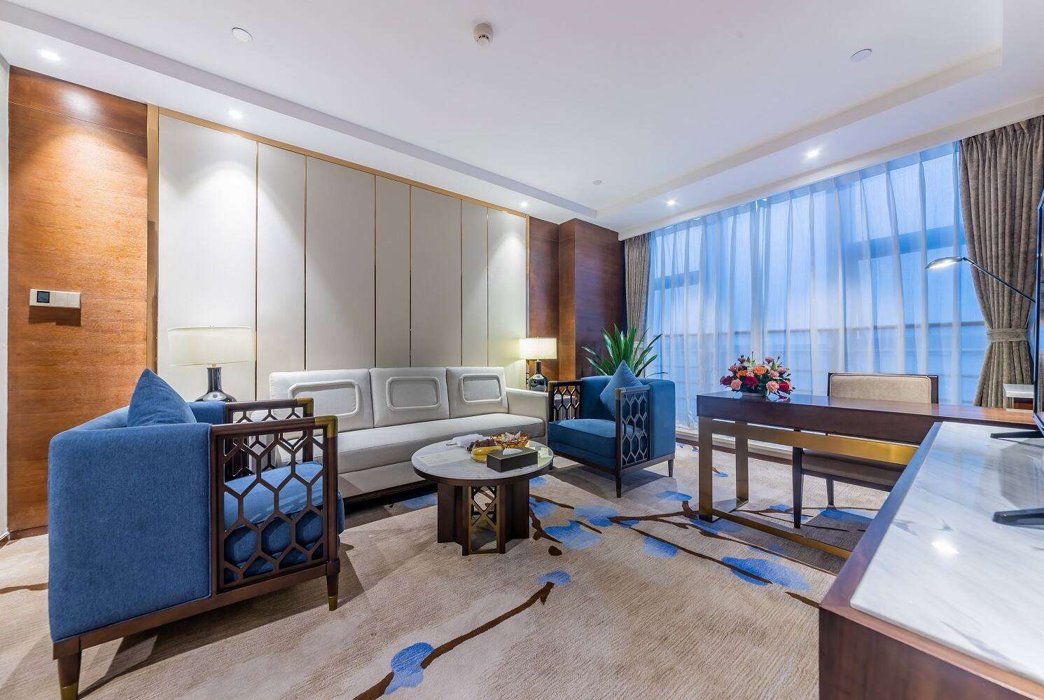 Days Hotel By Wyndham Chongqing Keyuan 6/17