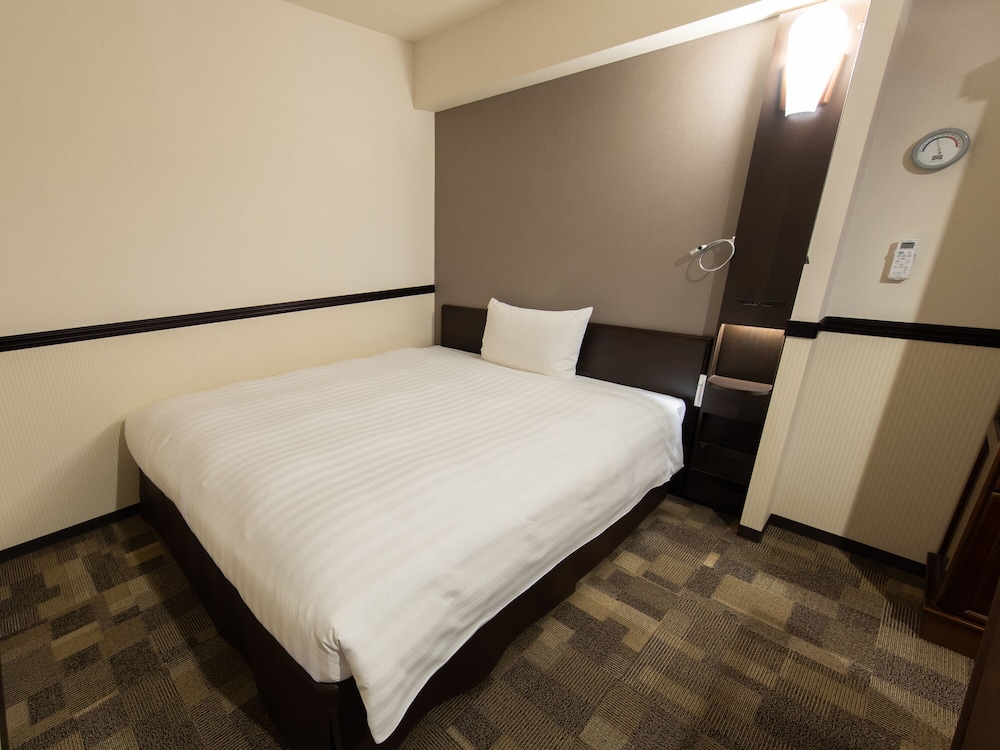 Toyoko Inn Hospital Inn Dokkyo Medical University 14/49