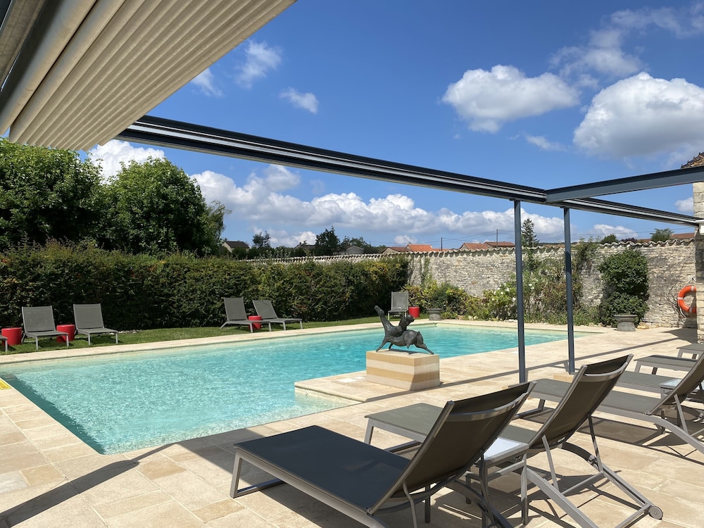 Le Chateau De Besseuil 34/58