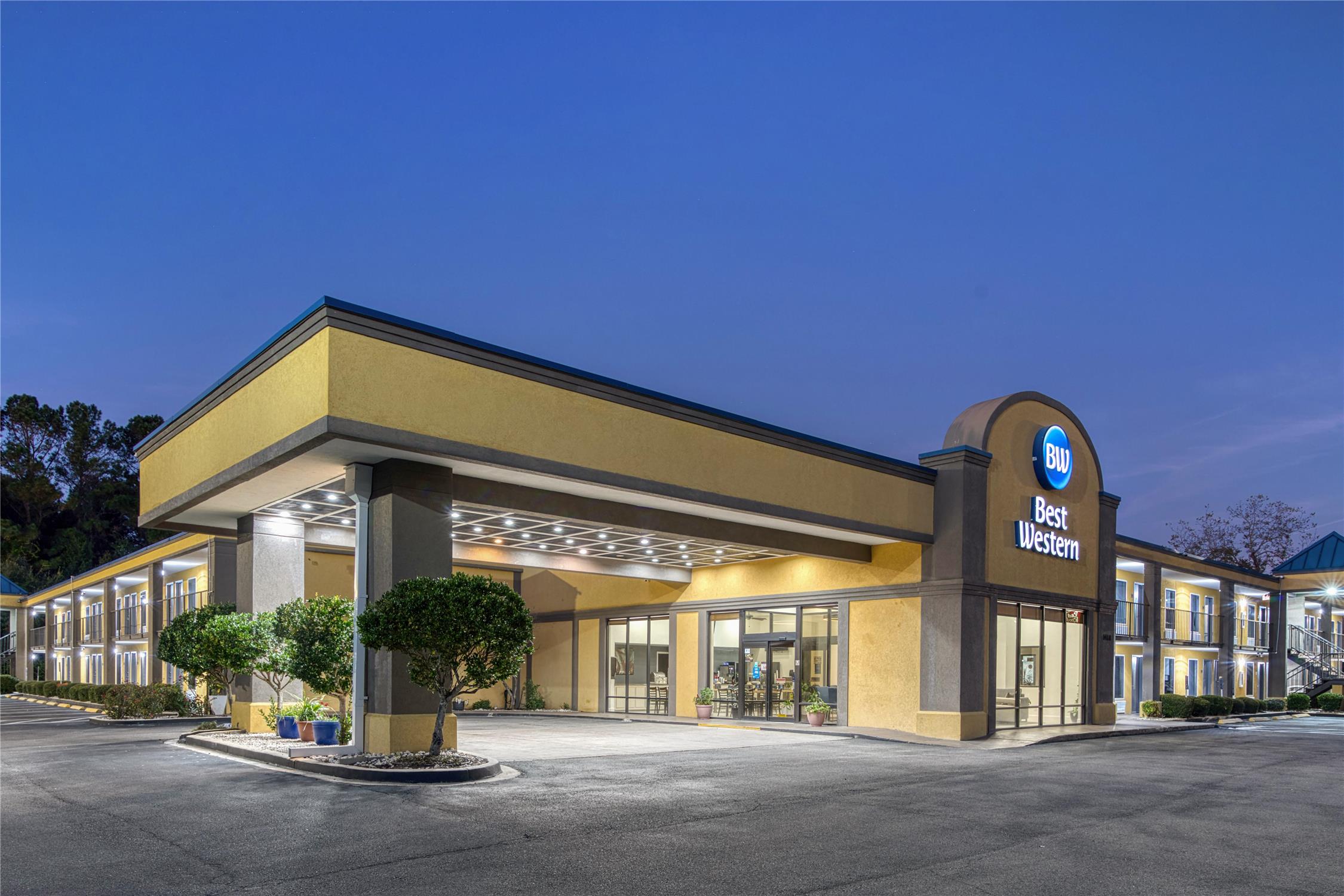 Best Western Of Walterboro 4/34