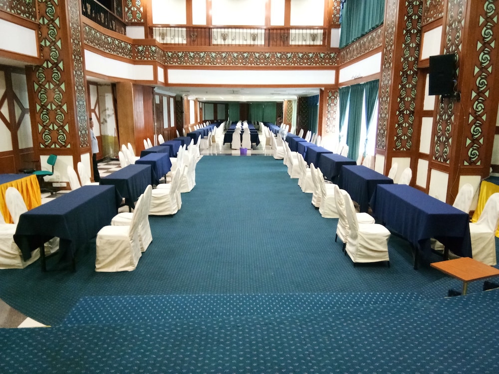 Purnama Hotel Limbang 34/35