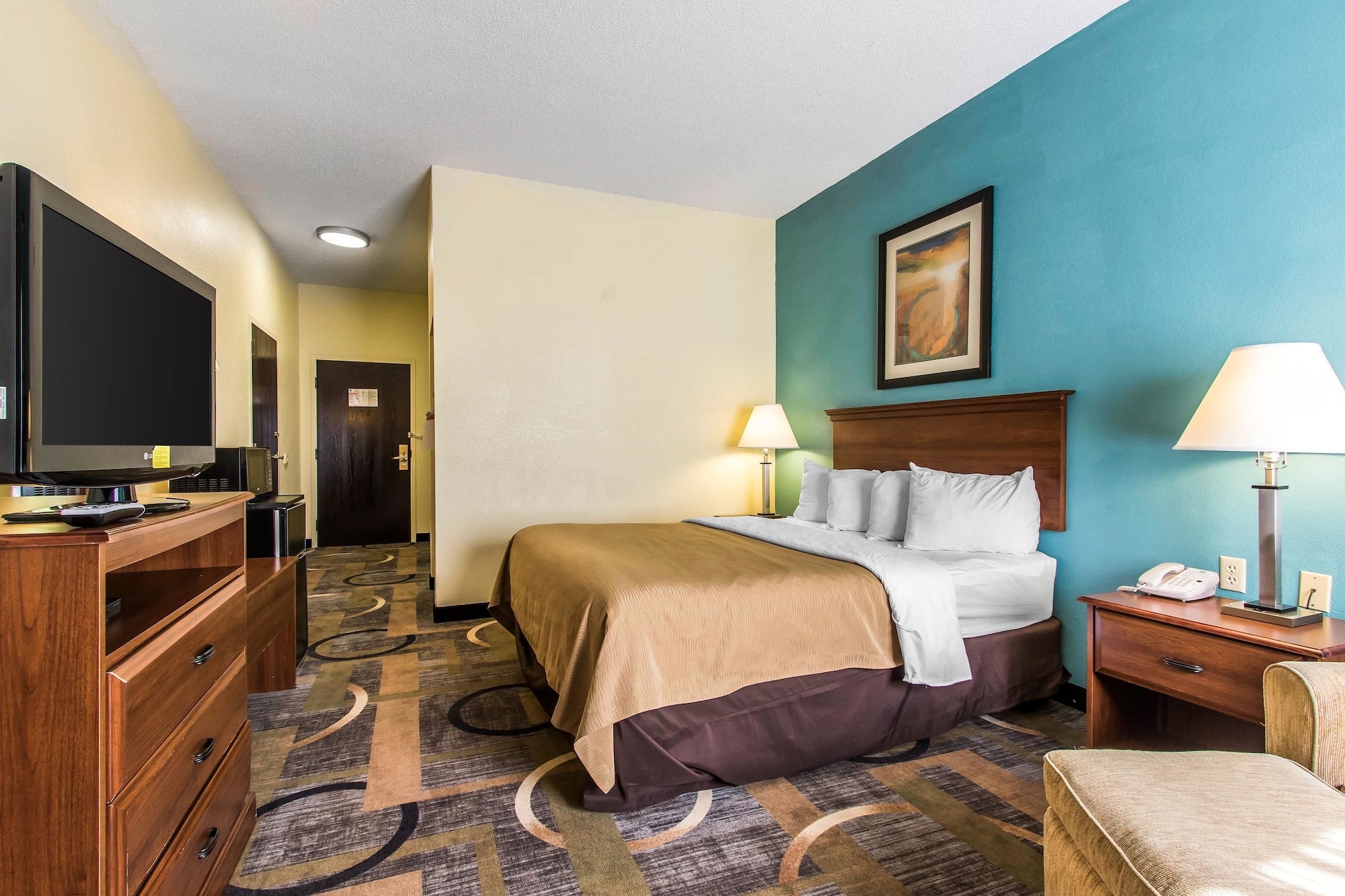 ROOM, QUEEN BED, ACCESSIBLE