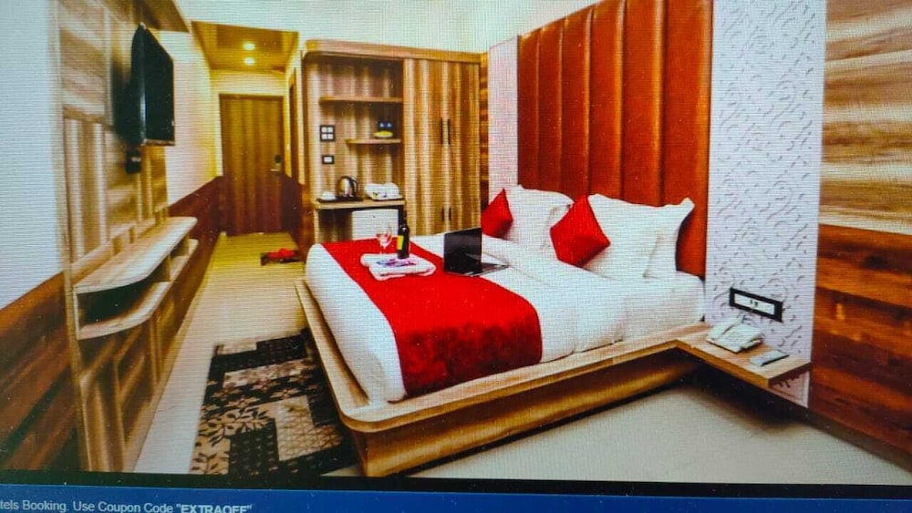 Hotel Grand Hill 16/29