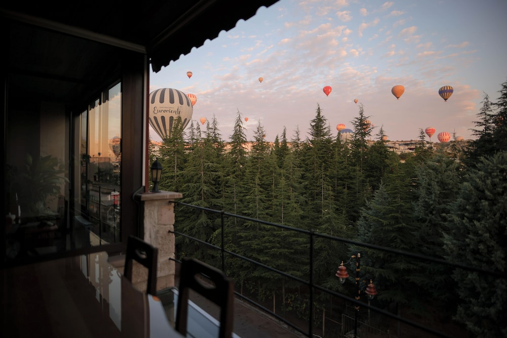 Feel Cappadocia Stone House 41/50