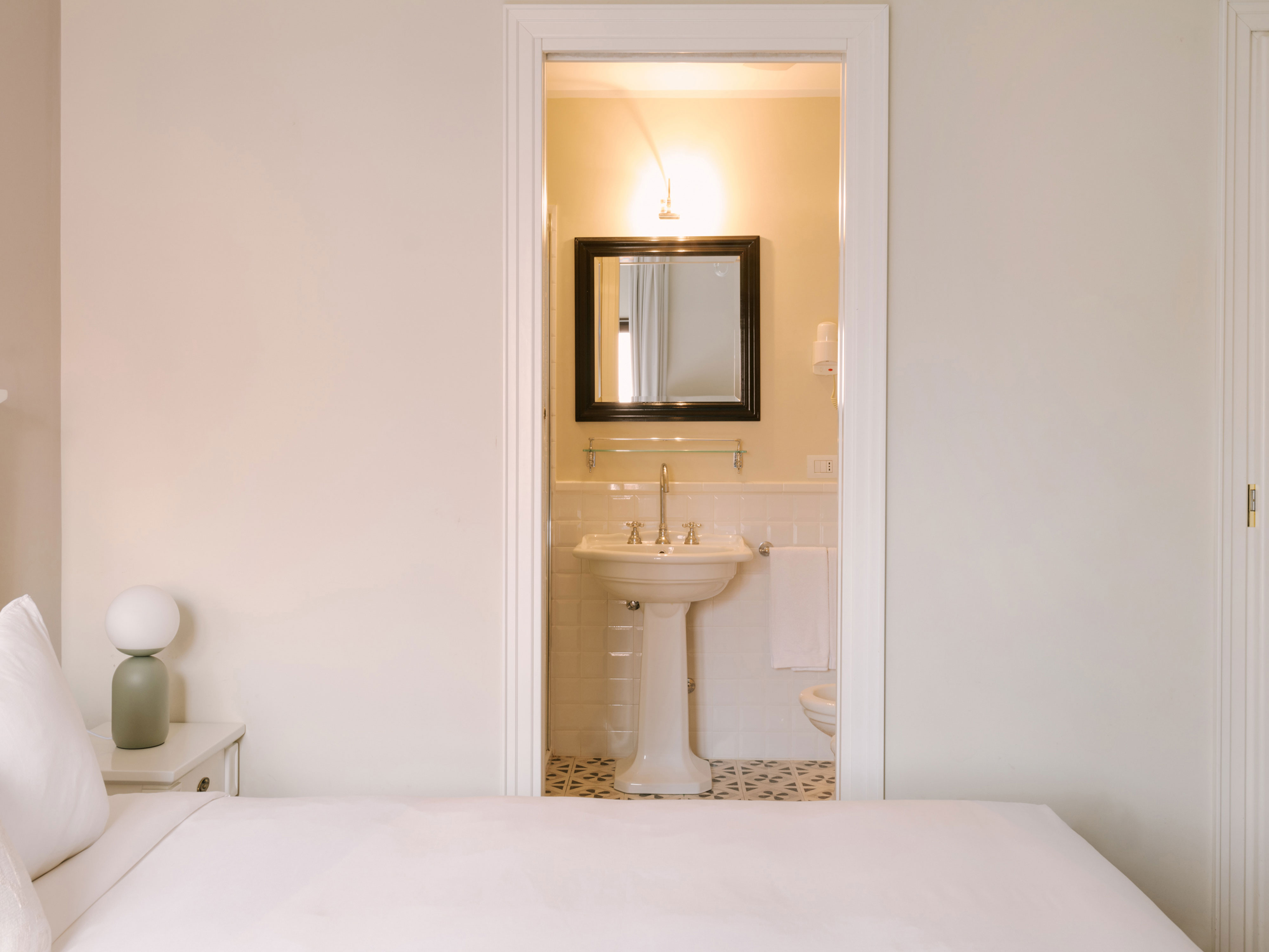 غرفة مزدوجة قياسية، iH Hotels Venezia Salute Palace 3/3