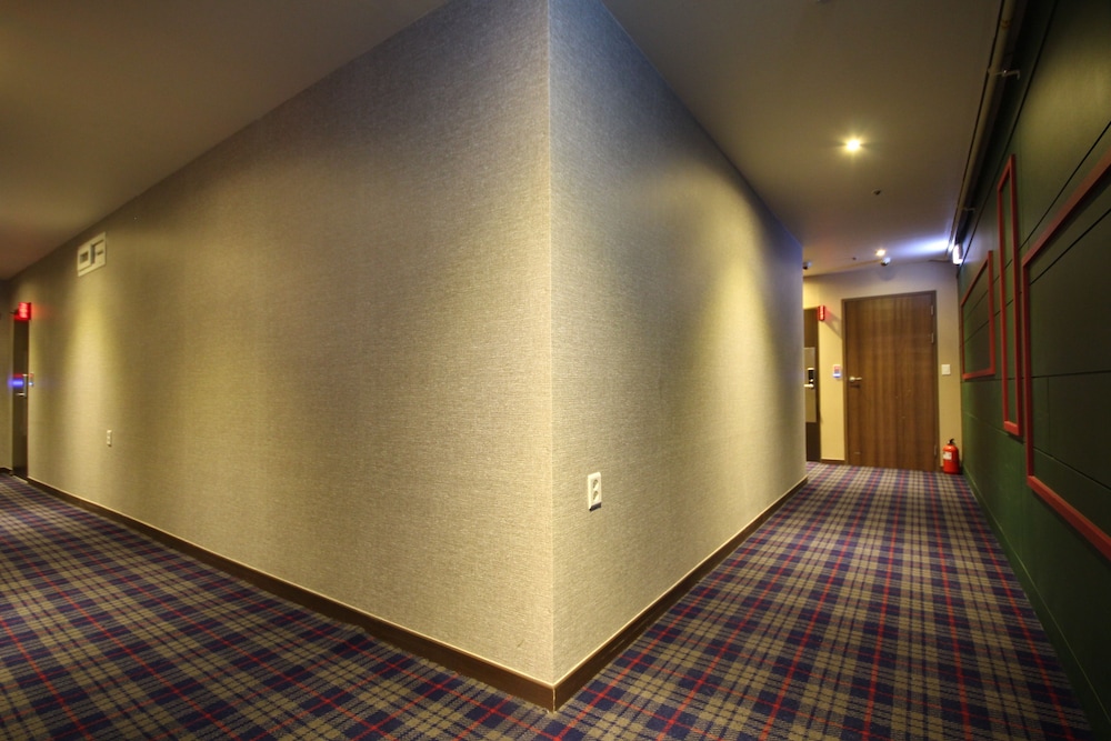 Hotel The Ann 4/41