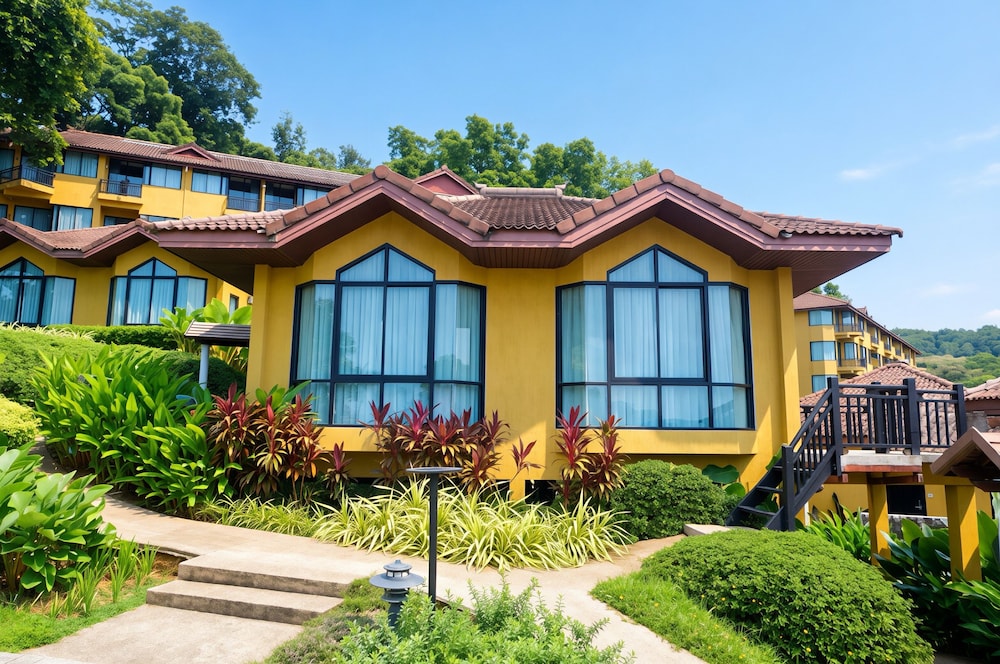 Supalai Scenic Bay Resort and Spa