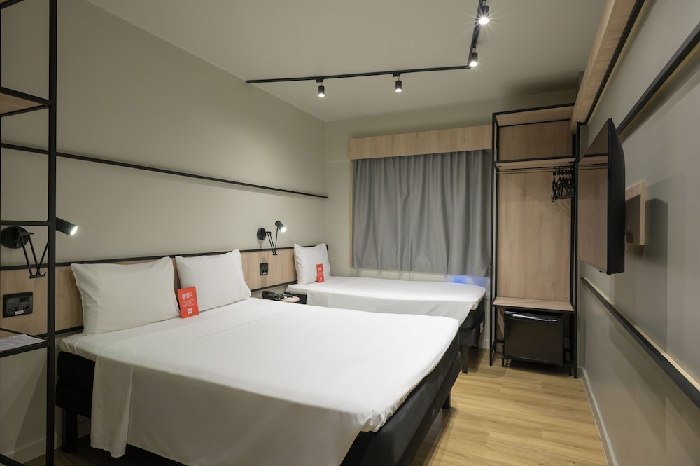 Ibis Aracaju 20/64