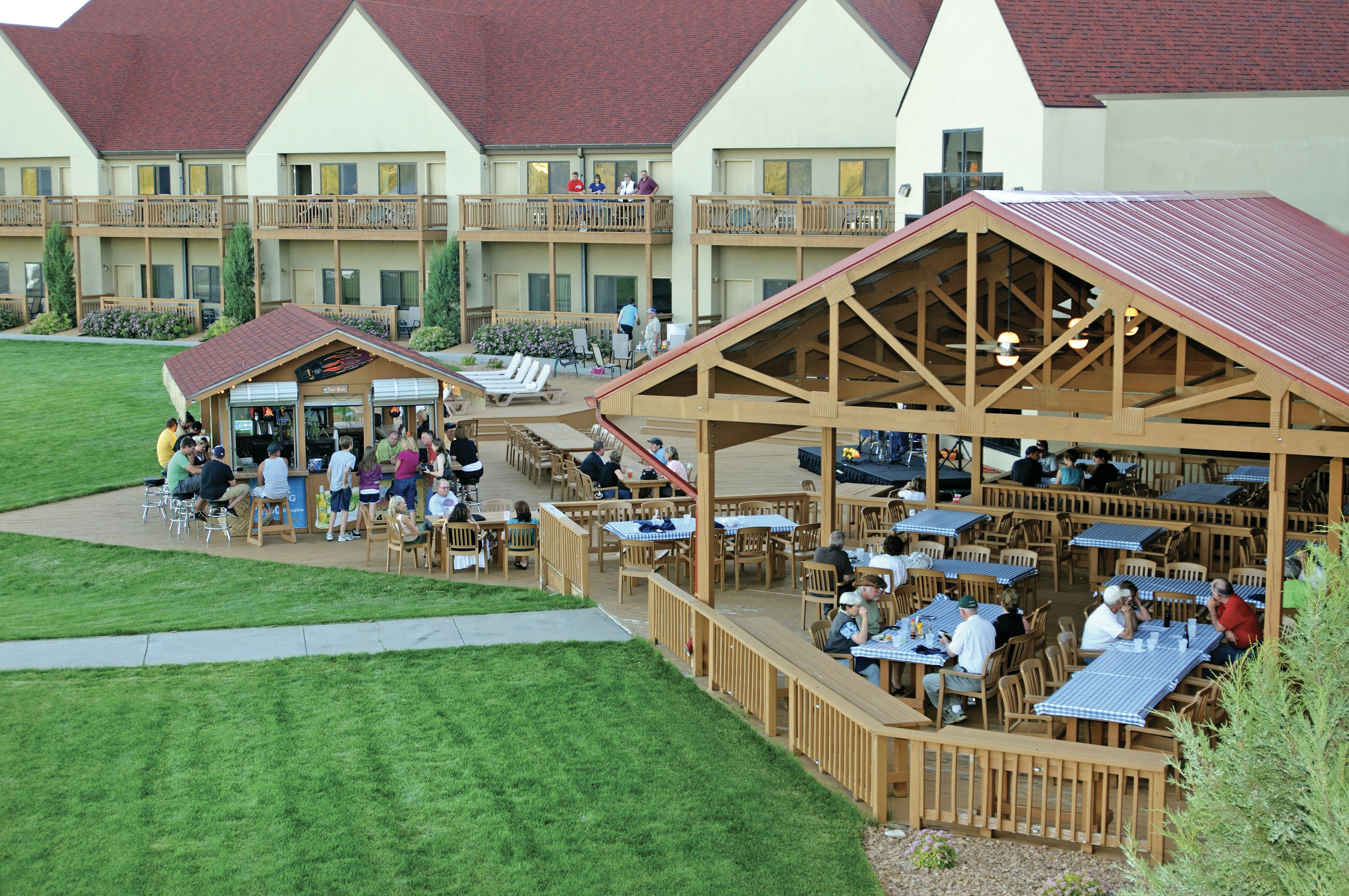 Arrowwood Resort At Cedar Shore 16/25