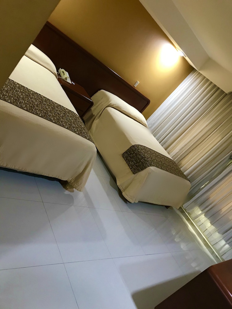 VILLA, DOUBLE BED
