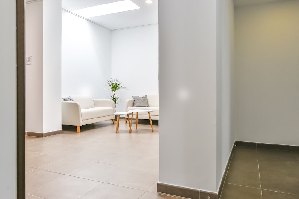 Laramond Barcelona Rooms 56/58
