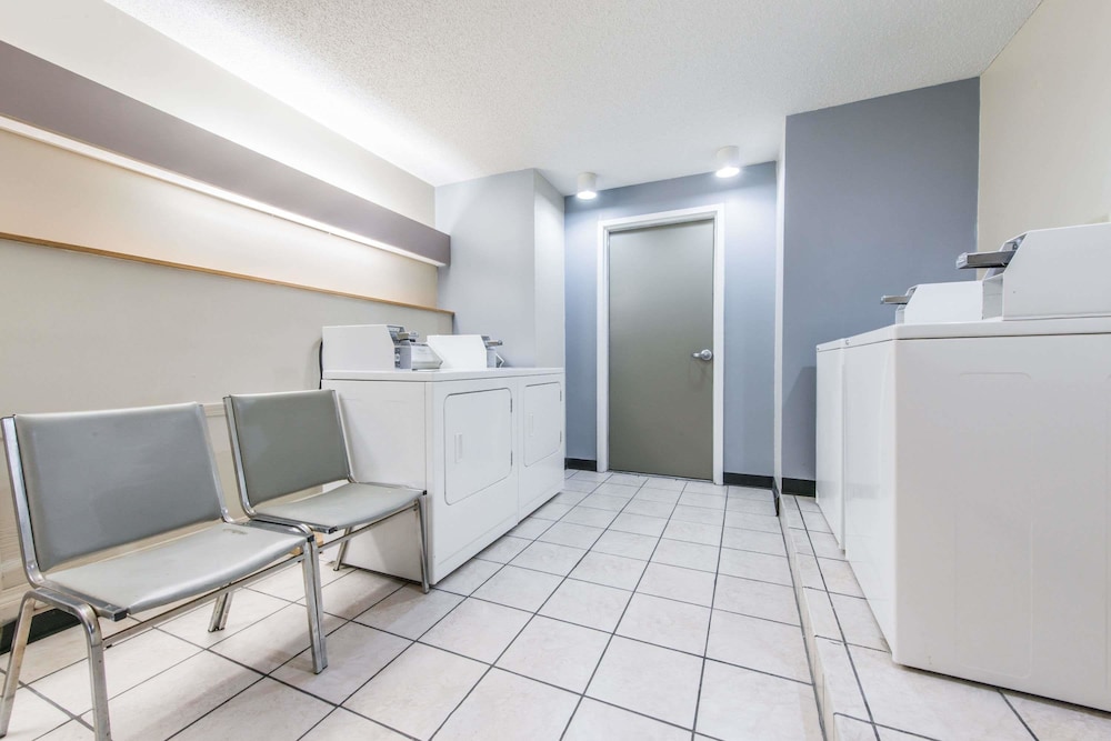 Microtel Inn Suites By Wyndham Georgetown 26/59