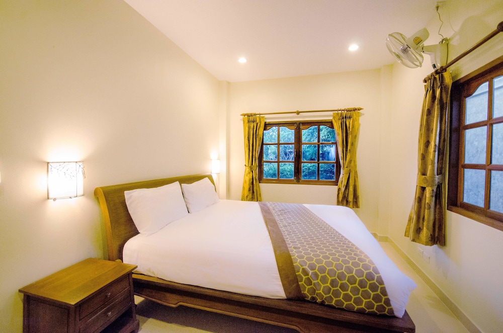 Namphung Phuket 13/78