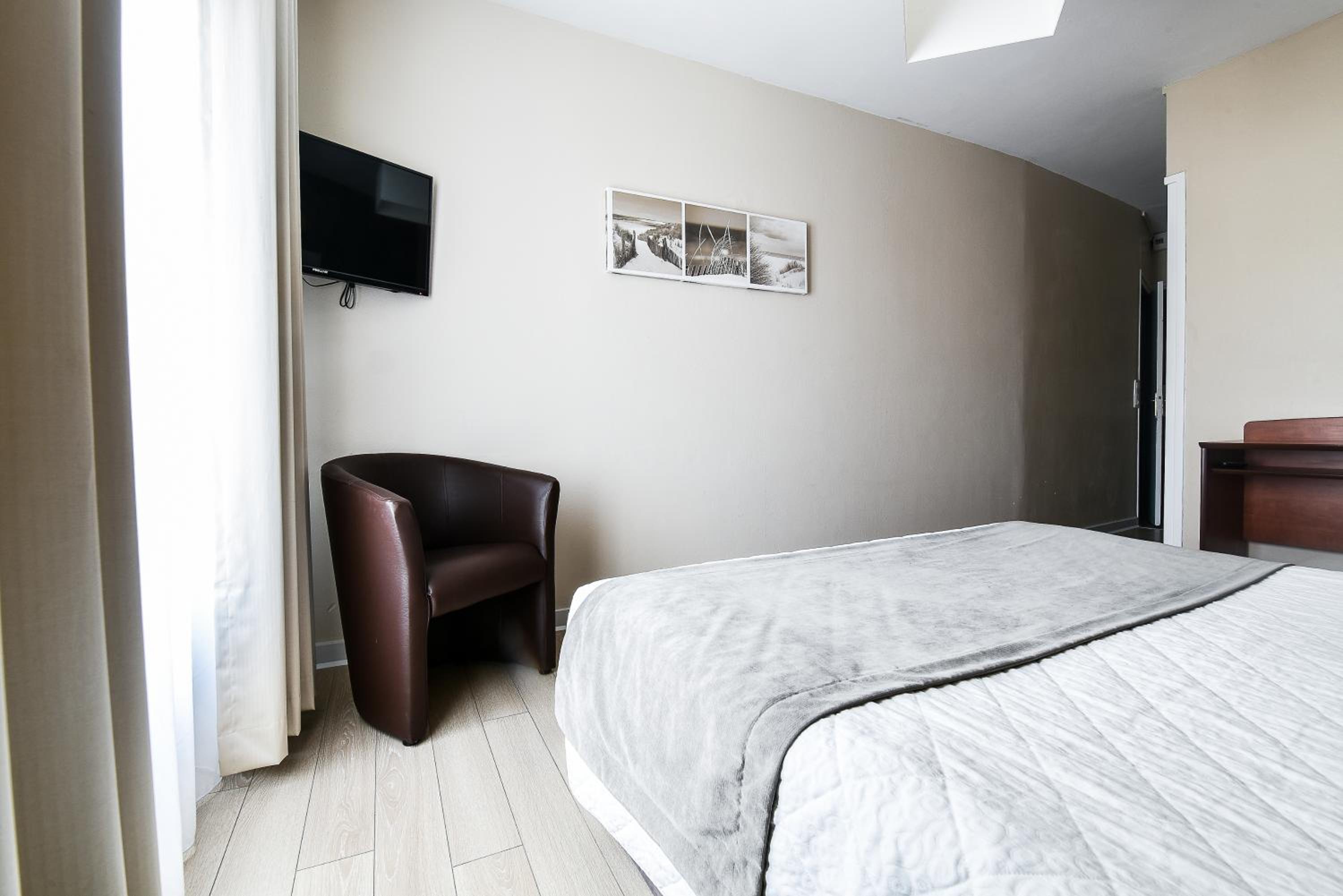 Hôtel Le Rupella 16/50
