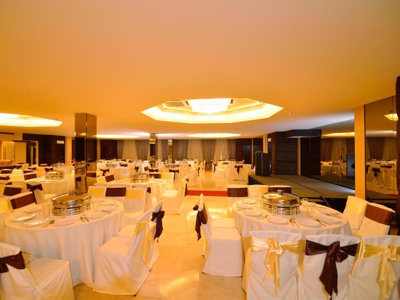 Media Hotel 30/37