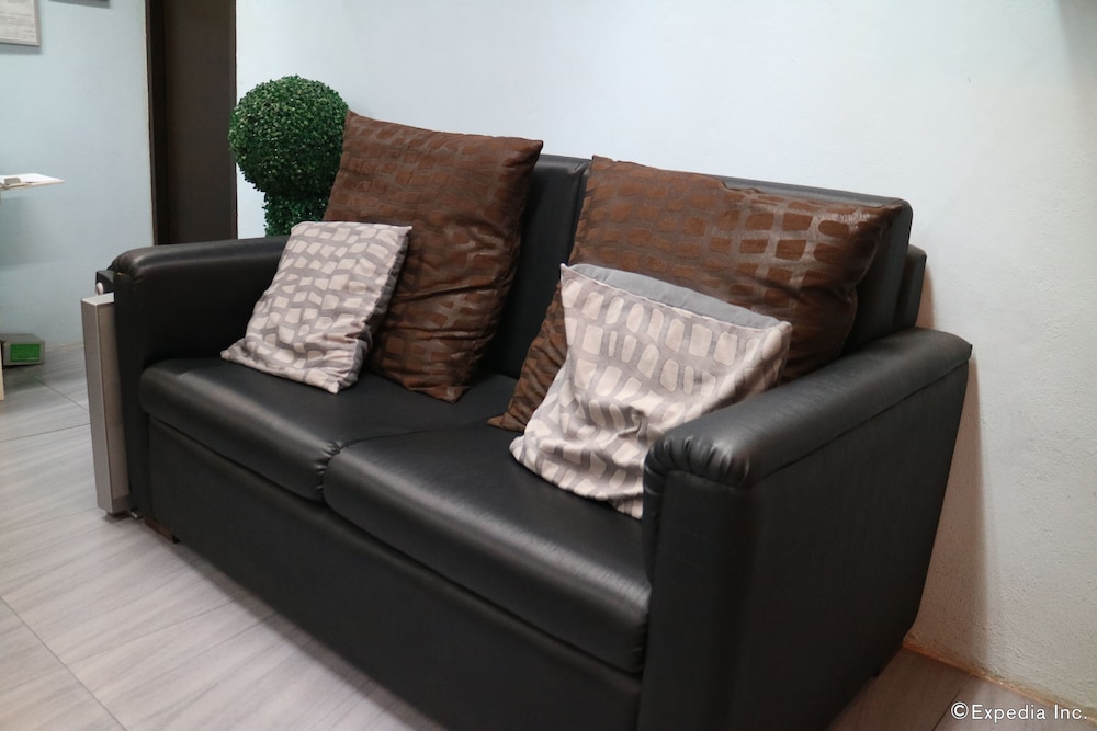 Jp 227 Residences 16/27