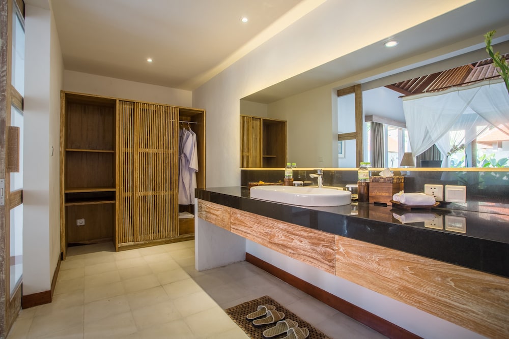 Purana Boutique Resort 76/76