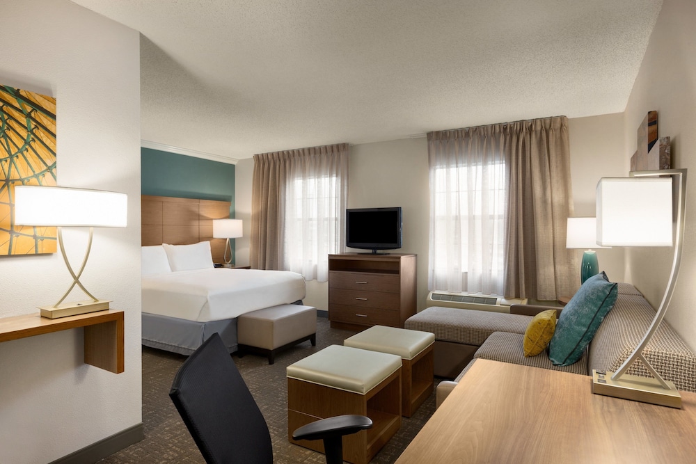 Staybridge Suites Tampa East Brandon 29/54
