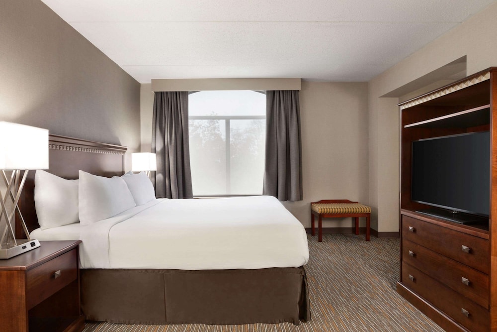 Wingate By Wyndham Bridgeport Wv 22/63