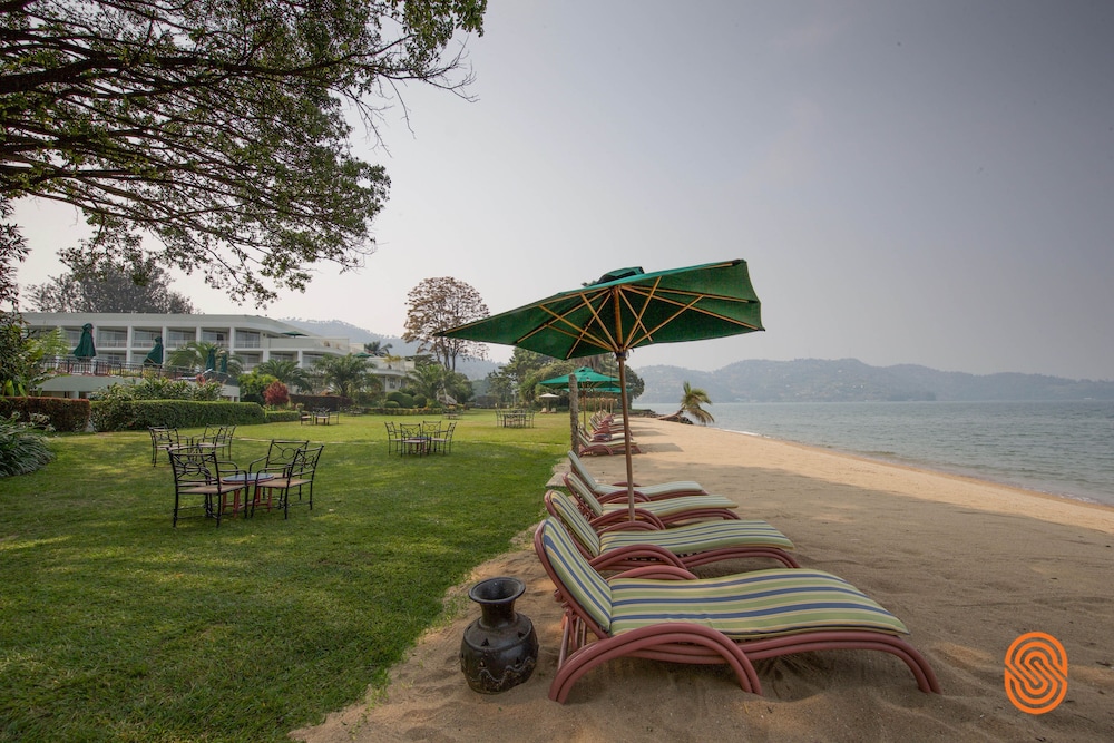 Lake Kivu Serena Hotel 54/60