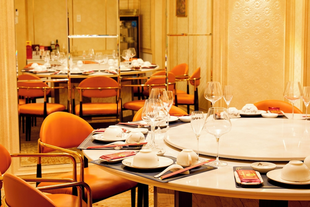A&Em Hotels & Apartment 62/75