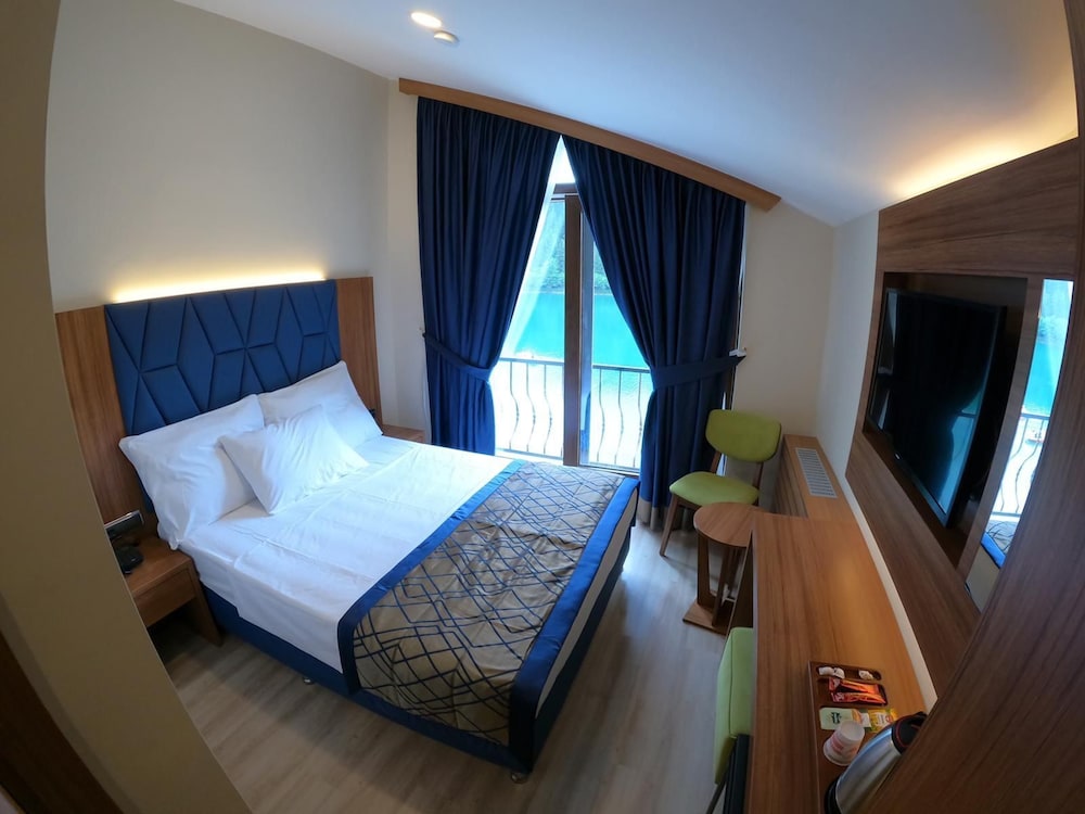 Savsat Karagol Hotel 3/16