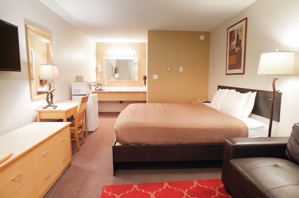 EasyStay Inn & Suites Fernie 15/37