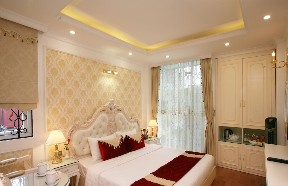 Hanoi Hotel Royal 28/74