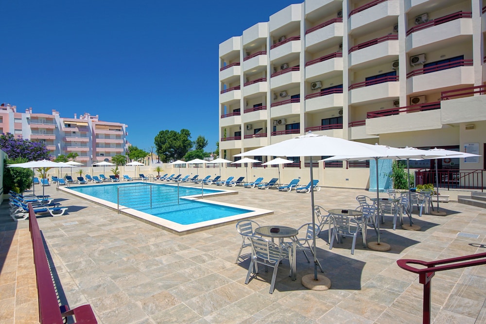 Alba Hotel 36/50